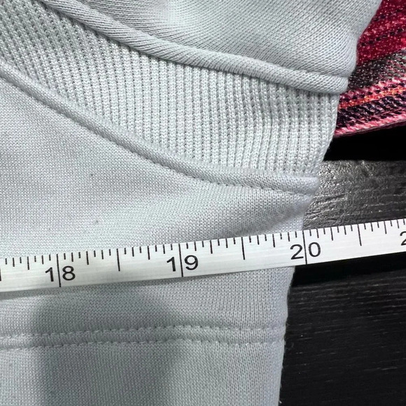 Under Armour Size Medium Dockside Fish Full Zip‎ Jacket Active Comfy Halo Gray - Picture 12 of 13